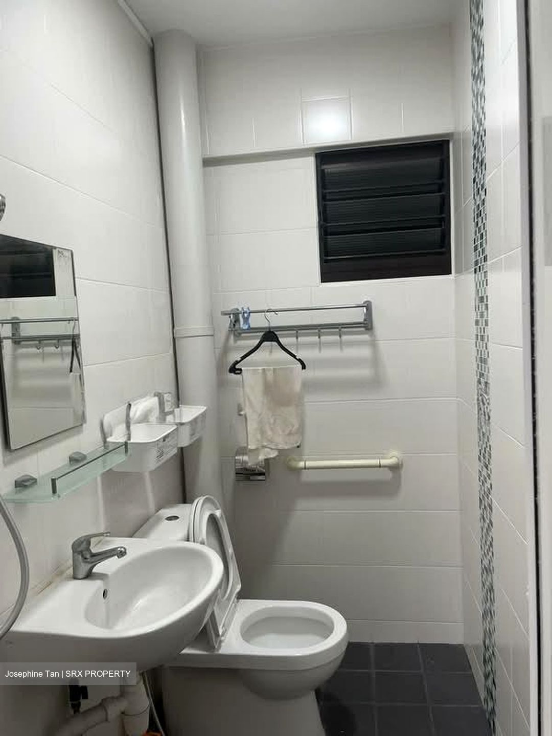 Tampines Street 42 (Tampines), Multi Generation #540889731